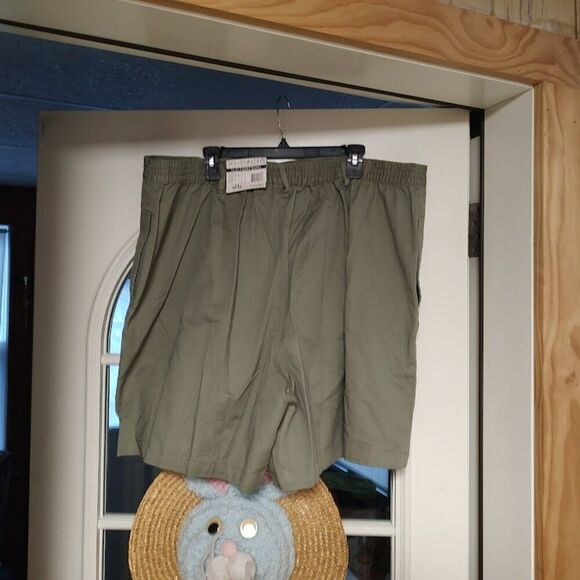 New White Stag Plus Washed Olive Shorts Size Women's 26W - Picture 3 of 3